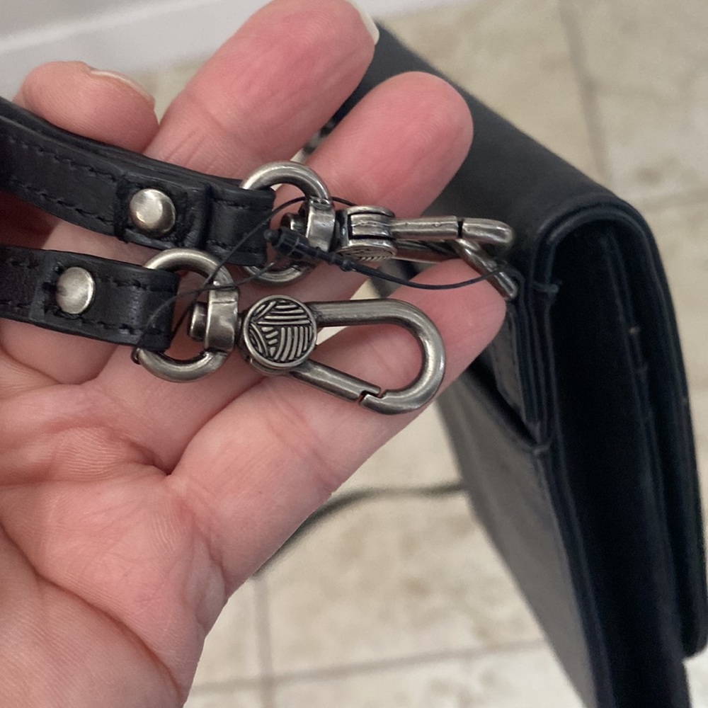The Sak Small Crossbody Bag/Wristlet. - Picture 8 of 16